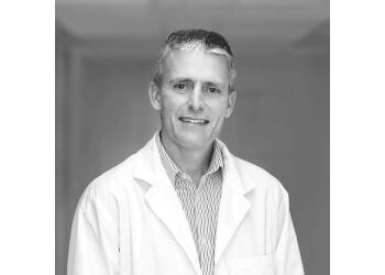 Laval orthopedic  Dr. Pascal-André Vendittoli - CLINIQUE ORTHOPÉDIQUE DUVAL 
