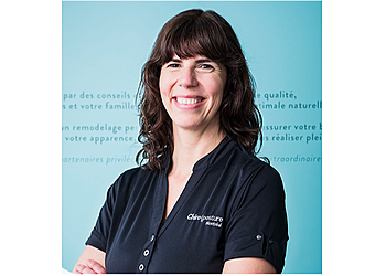 Montreal chiropractor Dr. Pascale Dion, DC - CHIROPOSTURE MONTREAL