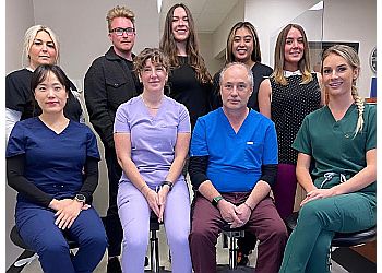 Victoria cosmetic dentist Dr. Paul Henn - ANCHOR DENTAL CENTRE