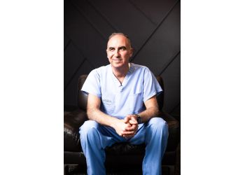 Oakville orthopedic Dr. Paul Zalzal