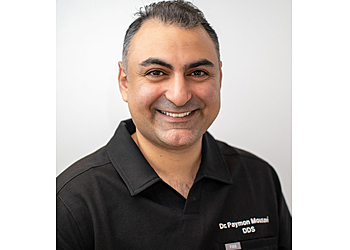 North Vancouver Dentistes Dr. Paymon Mousavi - LYNN VALLEY DENTAL CENTRE