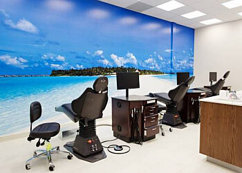 Waterloo orthodontist Dr. Peter X. Phan - TRICITY ORTHODONTICS