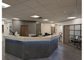 Delta cosmetic dentist Dr. Peyman Hashemi - HARVARD DENTAL CENTRE