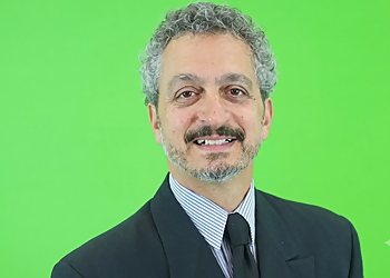 Dr. Phil Narini, MD, FRCS, FACS Dr. Phil Narini, MD, FRCS, FACS - Oshawa, ON Plastic Surgeons - Doctor Portrait Image