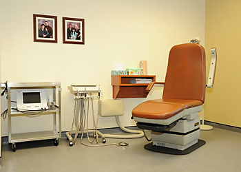 Sherbrooke Podiatres Dr. Philippe Deschesnes - CLINIQUE PODIATRIQUE DE L’ESTRIE