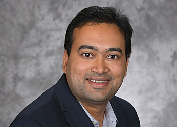 Dr. Prakash Chandra - Brampton, ON Endocrinologues - Doctor Portrait Image