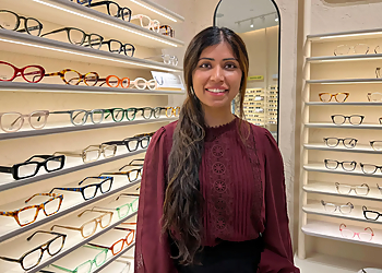 Burnaby optometrist Dr. Priya Banga, OD - BAILEY NELSON OPTOMETRIST