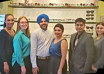 Orangeville optometrist Dr. R. Pabla, OD, MSc - REGAL EYE CARE