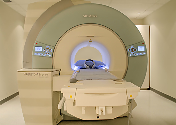 Dr. Raj Attariwala - Vancouver, BC Radiologues - Treatment Room Image