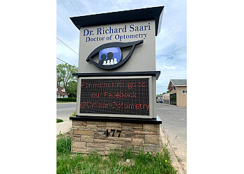 Welland pediatric optometrist Dr. Richard Saari, OD