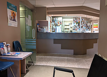 Dr. Robert D. Koby - Montreal, QC Gynécologues - Interior Image