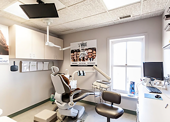 Dr. Roderick Hunter - Markham, ON Dentists - Treatment Room Image