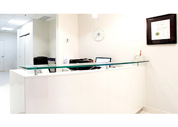 Markham plastic surgeon Dr. Ron Wallman - MARKHAM INSTITUTE OF COSMETIC PLASTIC SURGERY