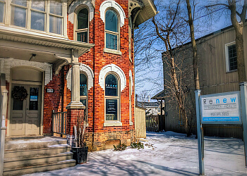 Stouffville chiropractor Dr. Ryan Millar, DC - RENEW INTEGRATIVE HEALTH