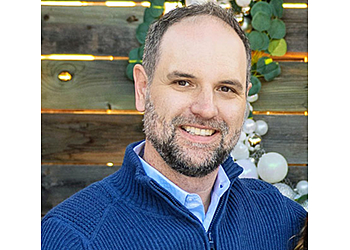 Calgary chiropractor Dr. Ryan Wagemakers - MEMORIAL DRIVE CHIROPRACTIC AND MASSAGE