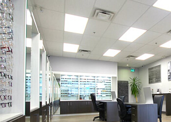 Niagara Falls pediatric optometrist Dr. Saadiq Adeeb Hooseinny, OD - NIAGARA VISION