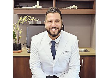 Terrebonne podiatrist Dr. Samer Fneiche - DU BON PIED CLINIQUE PODIATRIQUE image 1