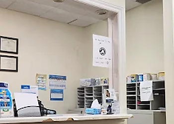 Dr. Sanjay Bhatia - Milton, ON Pédiatres - Clinic Interior Image