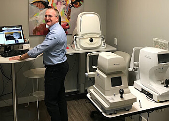 Kelowna pediatric optometrist Dr. Scott Percival, OD - MISSION CREEK OPTOMETRY