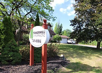 Peterborough chiropractor Dr. Sean Francis, B.Kin, DC - TOWERHILL CHIROPRACTIC