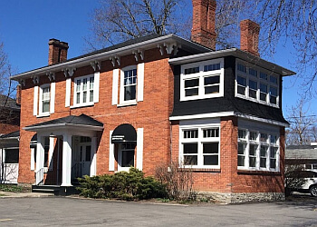 Belleville Chiropraticiens Dr. Sean Girduckis, DC - BRIDGE STREET CHIROPRACTIC AND MASSAGE OFFICE