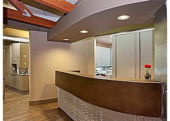 Kelowna Dentistes Cosmétiques Dr. Sean M. Swift - SWIFT DENTAL