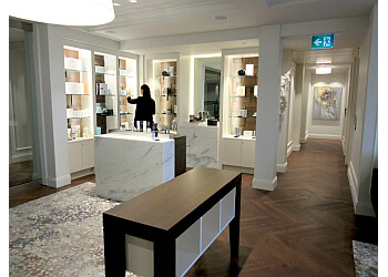 Vancouver dermatologist Dr. Shannon Humphrey - HUMPHREY & BELEZNAY COSMETIC DERMATOLOGY