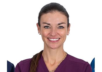Trois Rivieres dentist Dr. Sheila Lemay - DENTAL CENTER 3R
