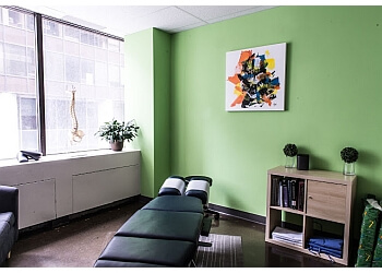 Montreal chiropractor Dr. Simon Lupien, DC - KIROCLINIQUE MONTRÉAL CHIROPRATICIEN