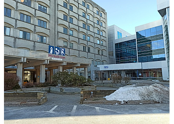 Halifax Neurochirurgiens Dr. Simon Walling - IWK HEALTH CARE CENTRE