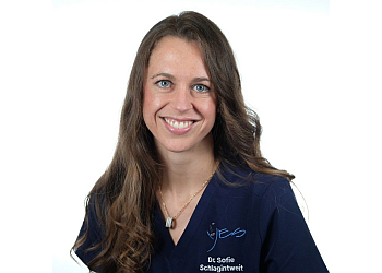 Dr. Sofie Schlagintweit - YES MEDSPA & COSMETIC SURGERY CENTRE