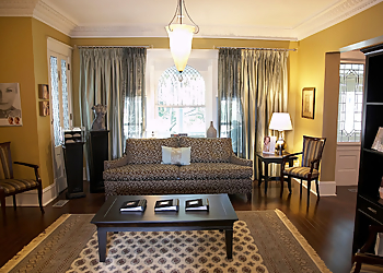 Waterloo Chirurgien Plasticien Dr. Stephanie Ma - THE COSMETIC SURGERY CLINIC