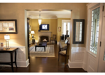 Waterloo Chirurgien Plasticien Dr. Stephanie Ma - THE COSMETIC SURGERY CLINIC