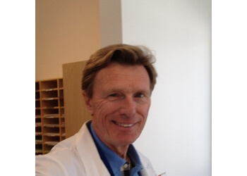 Mississauga neurologist Dr. Stephen McKenzie