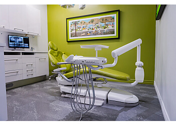 Blainville children dentist Dr. Stéphane Lupien - CLINIQUE DENTAIRE DE BLAINVILLE INC