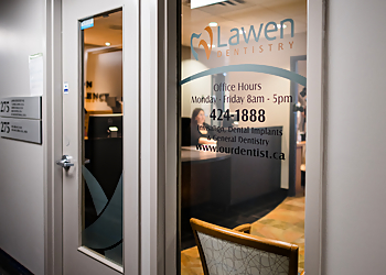 Halifax cosmetic dentist Dr. T. Daniel Lawen - LAWEN DENTISTRY