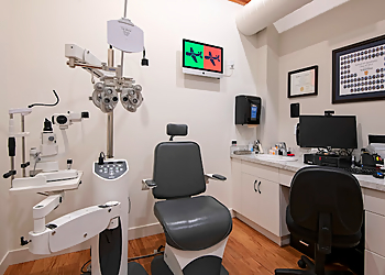 Kamloops pediatric optometrist Dr. Tamsyn Sitler O.D., FOVDRA - KAMLOOPS VISION THERAPY OPTOMETRY