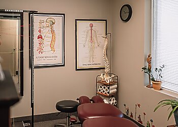 Ajax chiropractor Dr. Tara Dhanasar, DC - LIVE WELL FAMILY CHIROPRACTIC