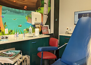 Kelowna Dentistes Enfants Dr. Terry Farquhar - OKANAGAN PEDIATRIC DENTISTRY