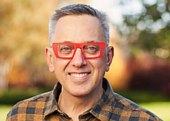 Dr. Tim Dumore - DR. TIM DUMORE & TEAM ORTHODONTICS Dr. Tim Dumore - DR. TIM DUMORE & TEAM ORTHODONTICS - Winnipeg, MB Orthodontistes - Doctor Portrait Image