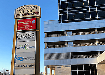Dr. Timothy McCarthy - Winnipeg, MB Rhumatologues - Clinic Exterior Image