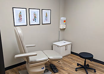 Dr. Todd Bolokoski, - CHINOOK FOOT AND ANKLE CLINIC - Lethbridge, AB Podiatrists - Treatment Room Image