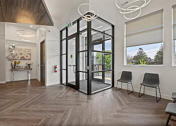 St Catharines orthodontist Dr. Tony Pasquale - STRAIGHT SMILES ORTHODONTICS