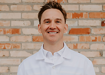 Dr. Tony Romaniuk - Regina, SK Dentists - Doctor Portrait Image
