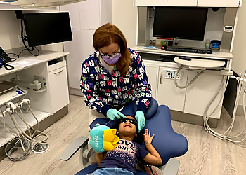 Toronto Dentistes Enfants Dr. Vandna Sharma - LITTLE PEARLS PEDIATRIC DENTISTRY