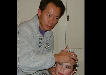 Mississauga Chiropraticiens Dr. Victor Fong, DC - CITY CENTRE CHIROPRACTIC