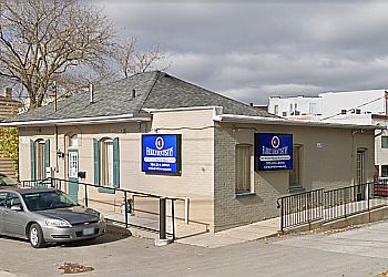 Kawartha Lakes Dentistes Dr. Victor Sun