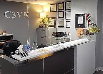 Montreal chiropractor Dr. Viet Nguyen Chiropraticien, B.Sc, DC - CLINIQUE CHIROPRATIQUE C3VN