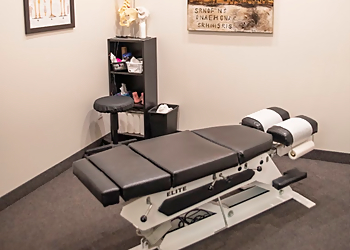 Dr. Vinay Garg, DC - IMPACT CHIROPRACTIC AND REHABILITATION CENTRE - Milton, ON Chiropractors - Clinic Interior Image