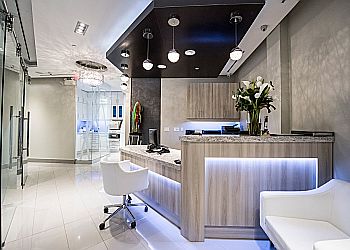Oakville cosmetic dentist Dr. Vineet Bhandari - BHANDARI DENTAL